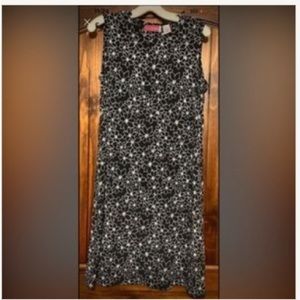 4/$10 item🤑 Liz Lange Black & White pattern Summer Maternity Dress Size Medium